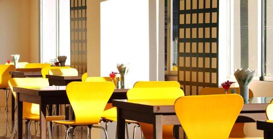 May Flower Grande Hotel