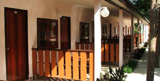 A and B Resort Phetburi