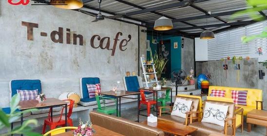 T-din Cafe’ Phuket