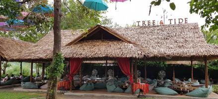 Tree & Tide Riverside Cafe