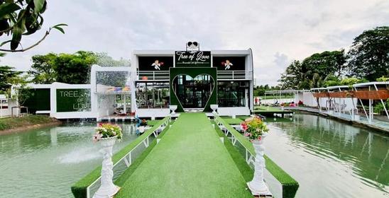 Tree of Love Riverside Cafe’ at Donwai