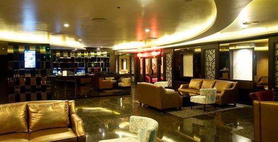 Jolly Suites & Spa @เพชรเกษม