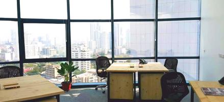 Corporate Serviced Offices Glas Haus Building