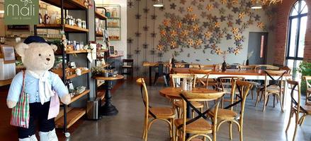 มะลิ คาเฟ่ แอนด์ คูซีน