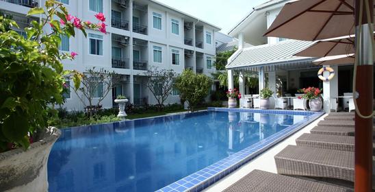 Villa Amphawa วิลล่า อัมพวา