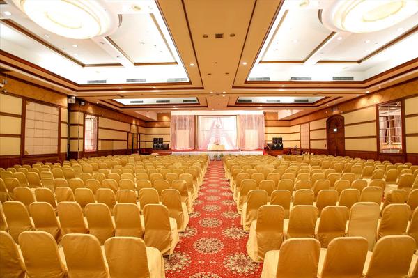 Mongkut Phet Ballroom