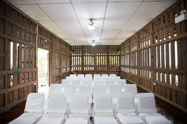 Barn House Meeting room  (Open Air)