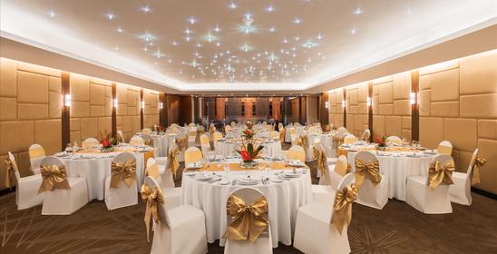 Radisson Suites Bangkok Sukhumvit