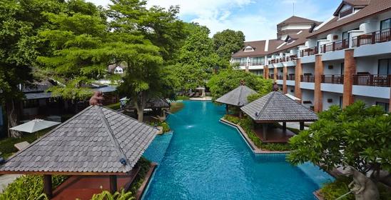 Woodlands Hotel & Resort