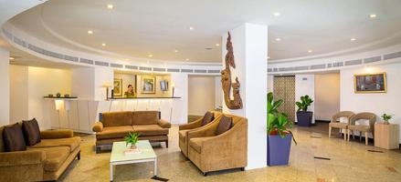 President Park, Sukhumvit Soi 24
