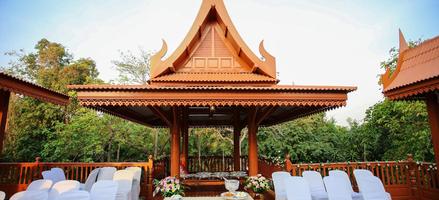 เรือนมะขามคู่