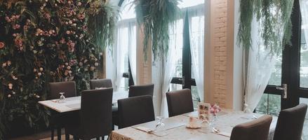 Lemongrass Kitchen & Garden เลมอนกราส คิทเช่นแอนด์การ์เดน