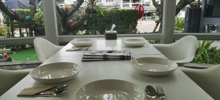 The Owlven Cafe & Restaurant