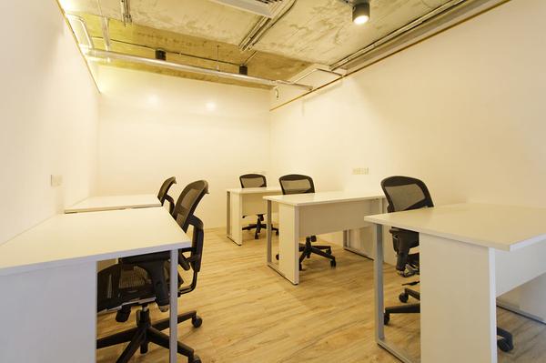 Private office 5 seat