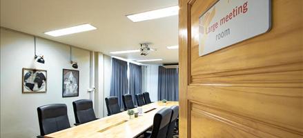 the brick startup space