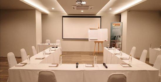 The Rise Suites Hotel, Chiang Mai 