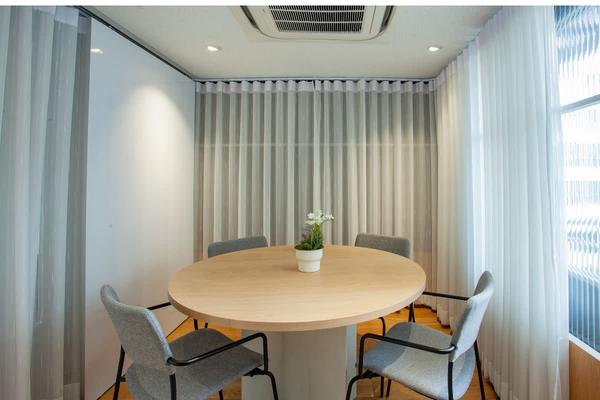 Meeting Room (S) 4 Pax