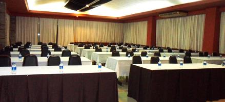 Muaklek Holiday Inn มวกเหล็กฮอลิเดย์