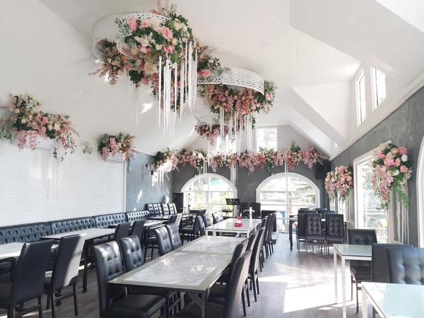 Florista Cafe and Eatery